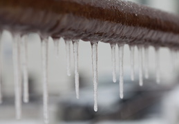 frozen-pipe-with-icicles